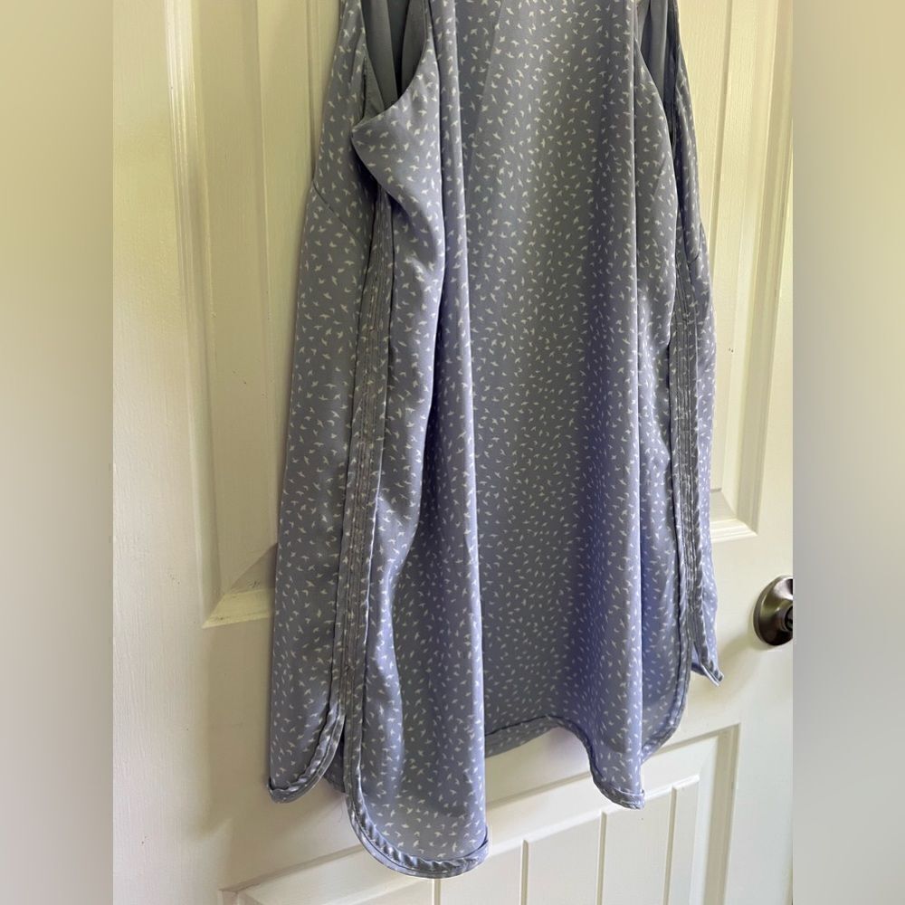 Ann Taylor Loft Pattern Tank - Picture 4 of 9